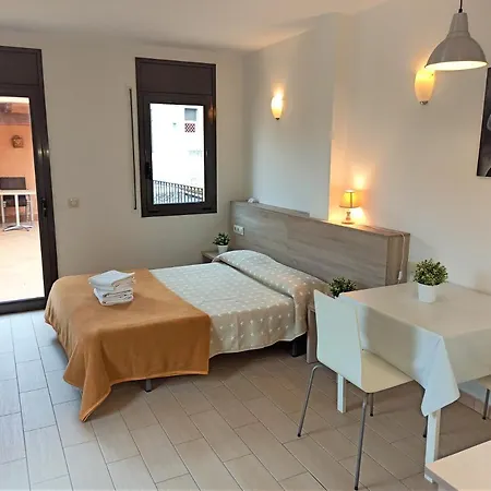Fonda Comerc Apartment Torroella De Montgri