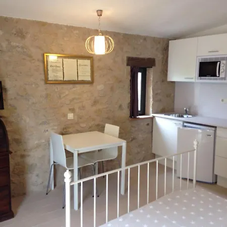 Fonda Comerc Apartment Torroella De Montgri