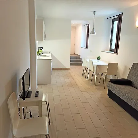 Fonda Comerc Apartment Torroella De Montgri